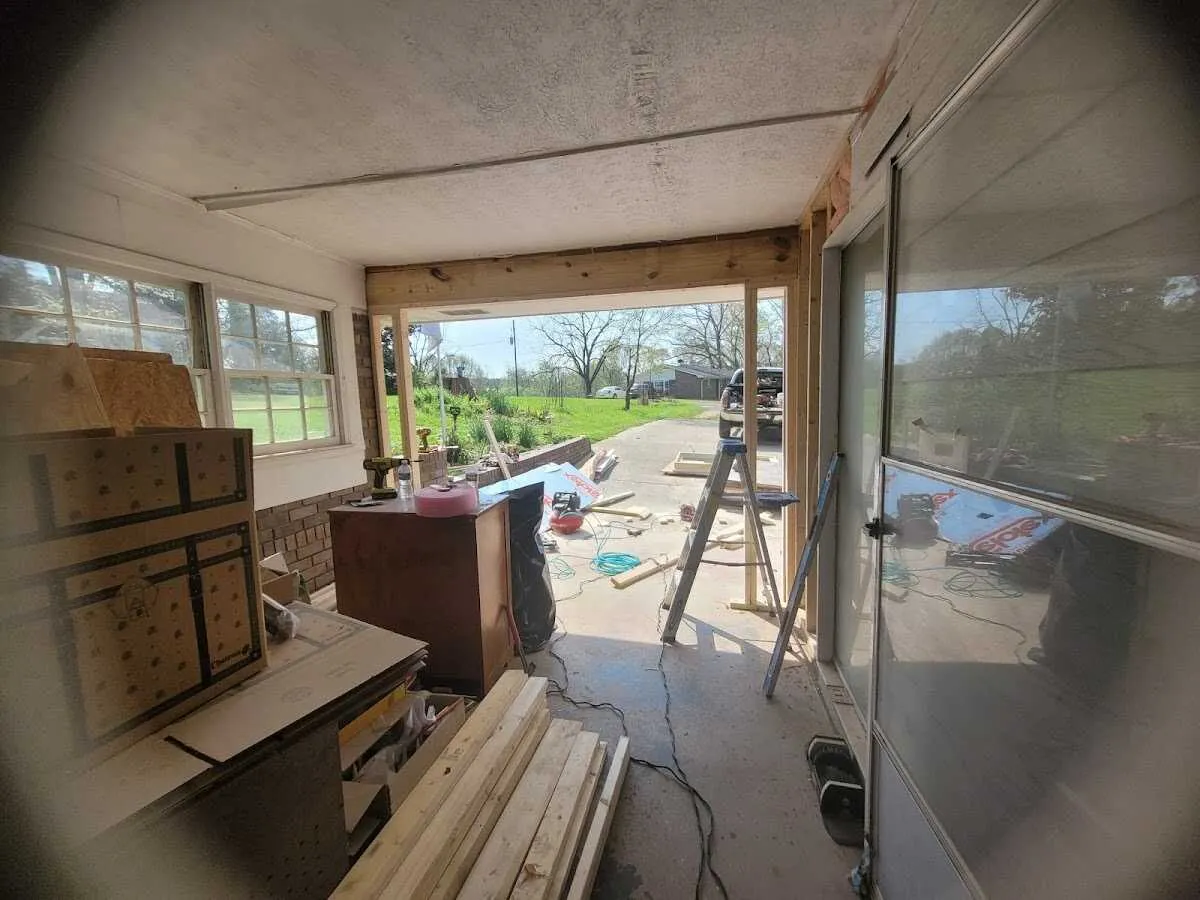 Air movers and dehumidifier for Water Mitigation Services in Gloucester